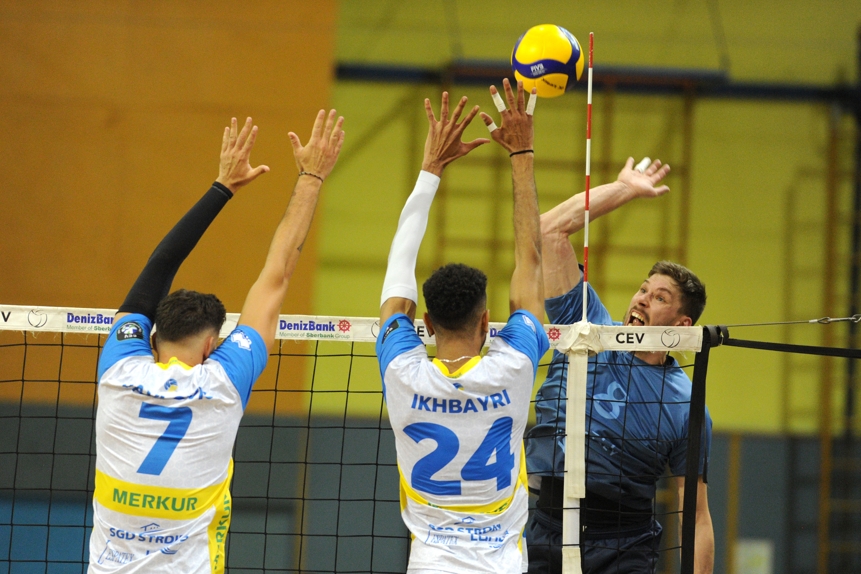 Calcit Volley-Merkur Maribor_foto Ales Oblak (6)